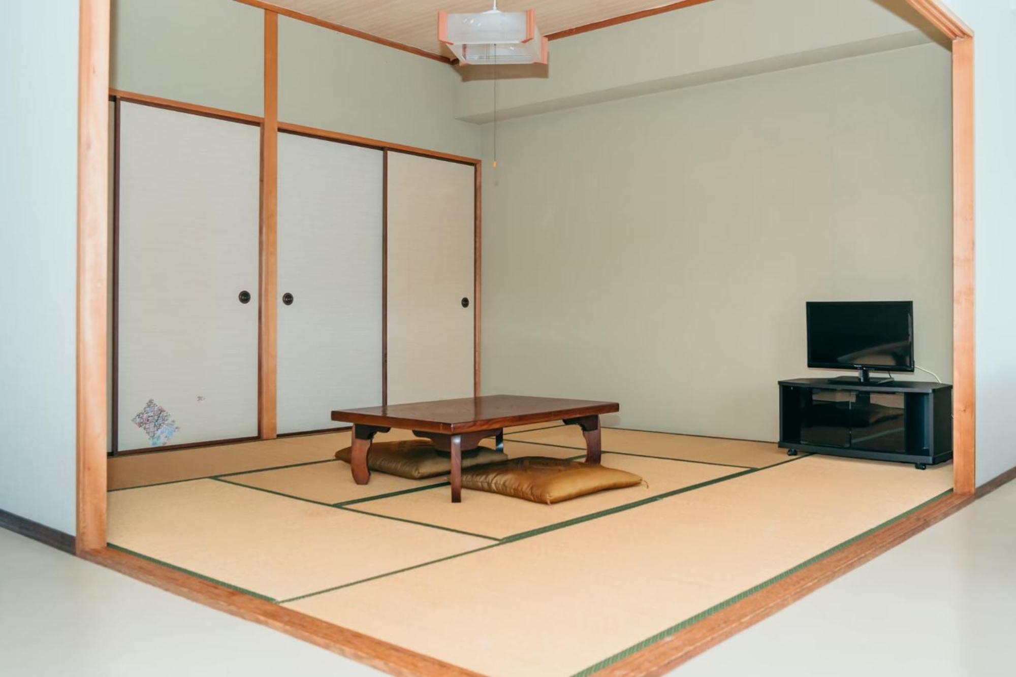 Global Resort Misen - グローバルリゾート弥山 Hatsukaichi Eksteriør billede