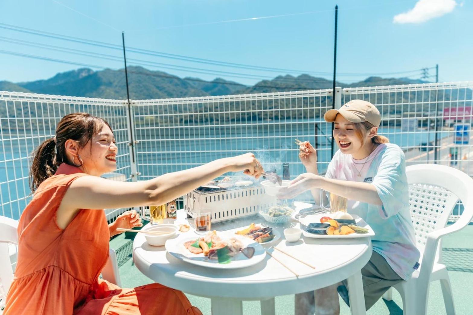 Global Resort Misen - グローバルリゾート弥山 Hatsukaichi Eksteriør billede